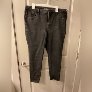 Black Jeans. Size 20. High Rise.
